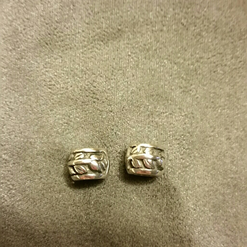 2 Silpada Filigree Spacer Beads, Ret Sample